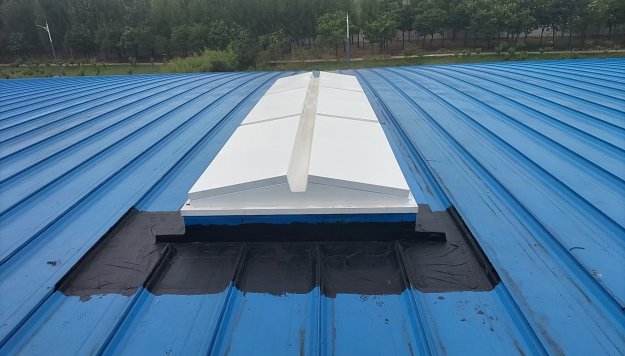 阿里地屋頂采光排煙天窗