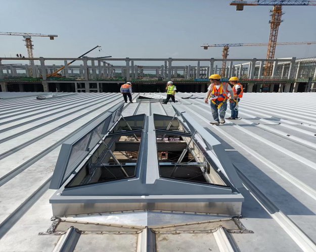 阿里地屋頂采光排煙天窗